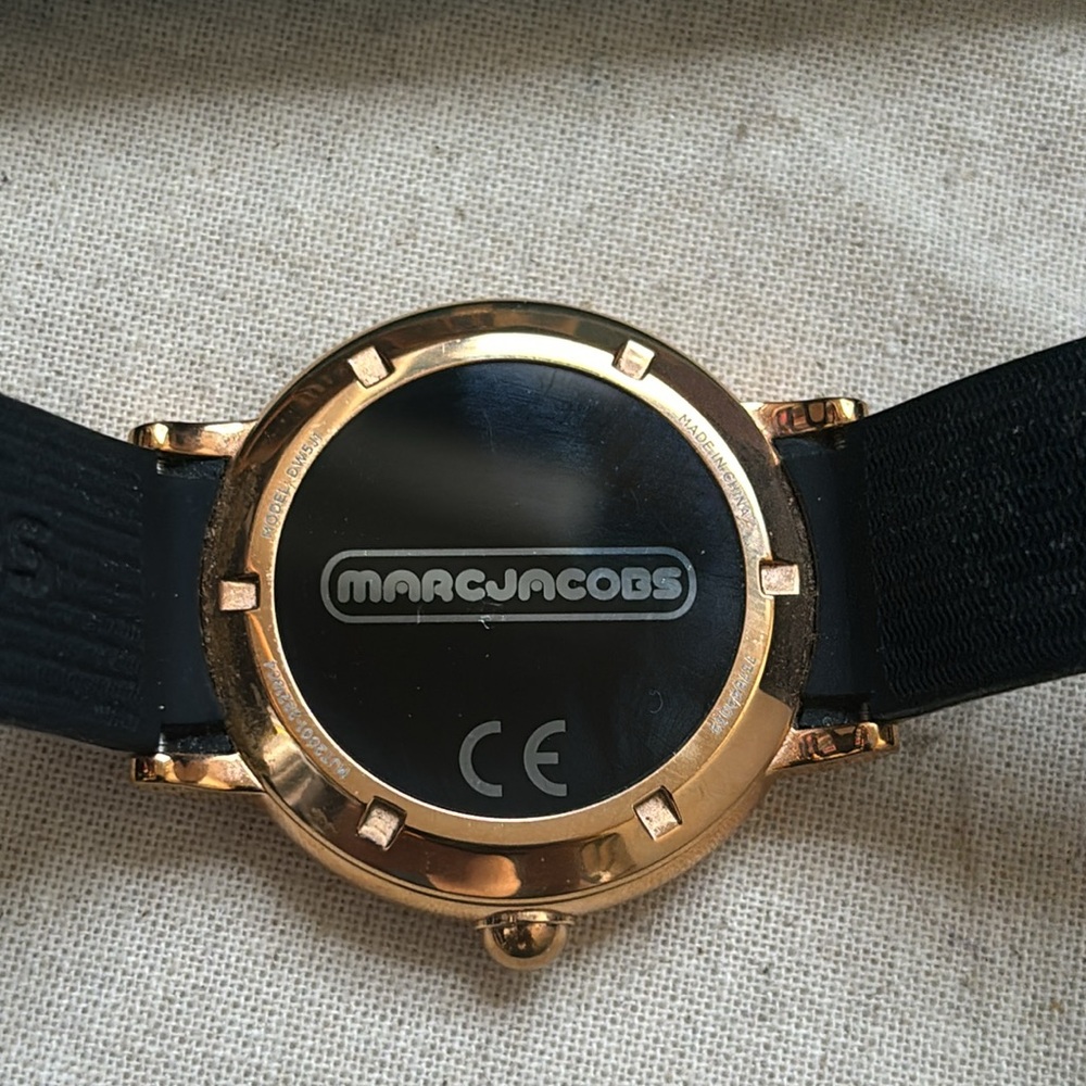 Marc Jacobs Riley Smartwatch Watch Rose Gold Cement Round - Picture 3 of 9